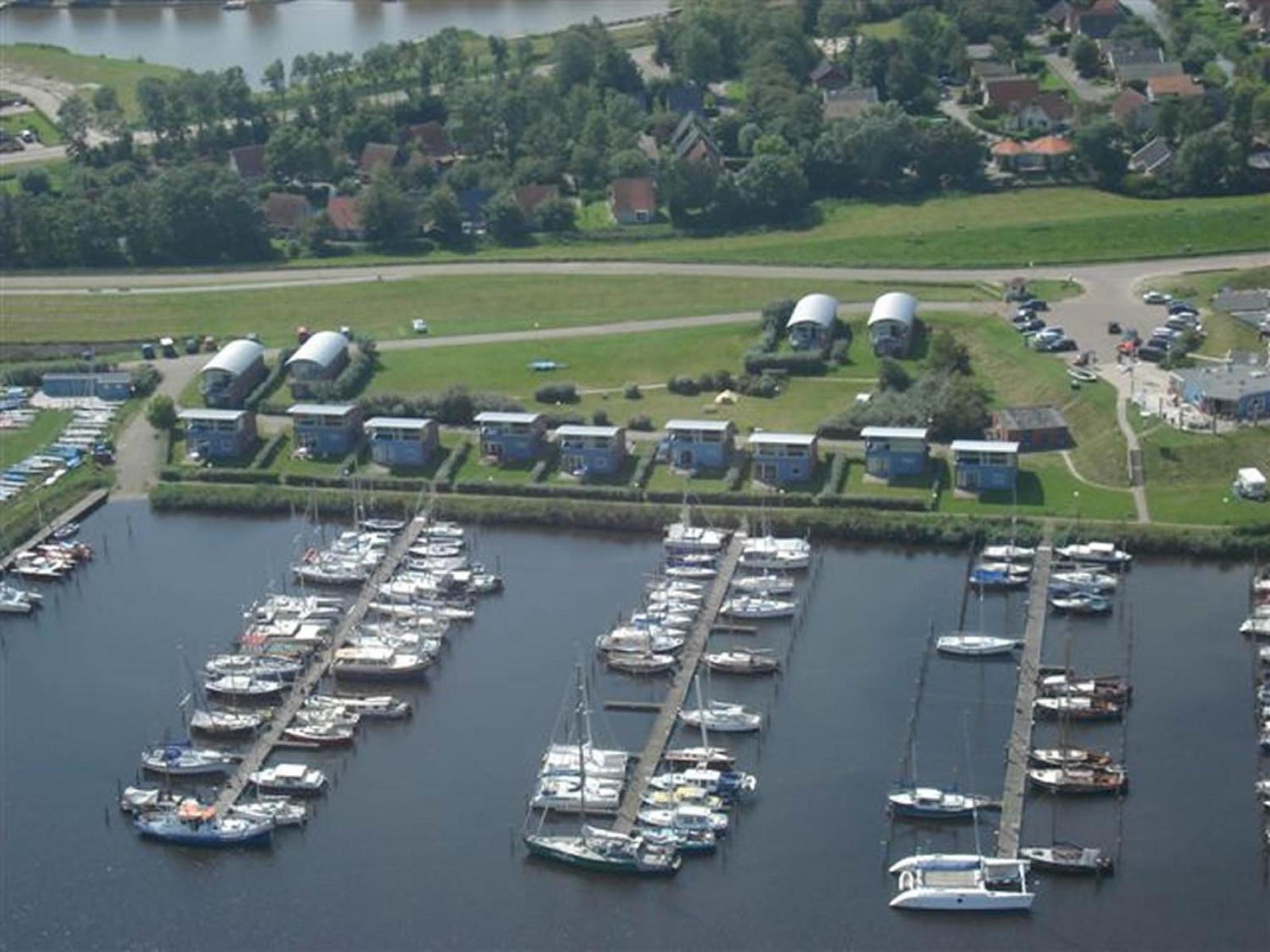 Leonie 6 Pers Holiday Home With A Large Garden Close To The Lauwersmeer Anjum Eksteriør bilde