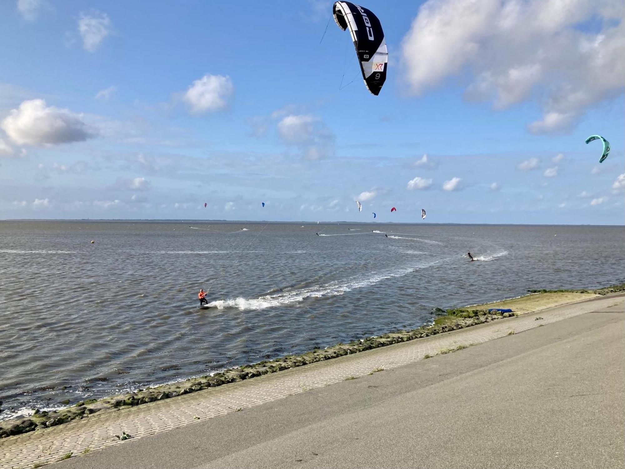 Leonie 6 Pers Holiday Home With A Large Garden Close To The Lauwersmeer Anjum Eksteriør bilde