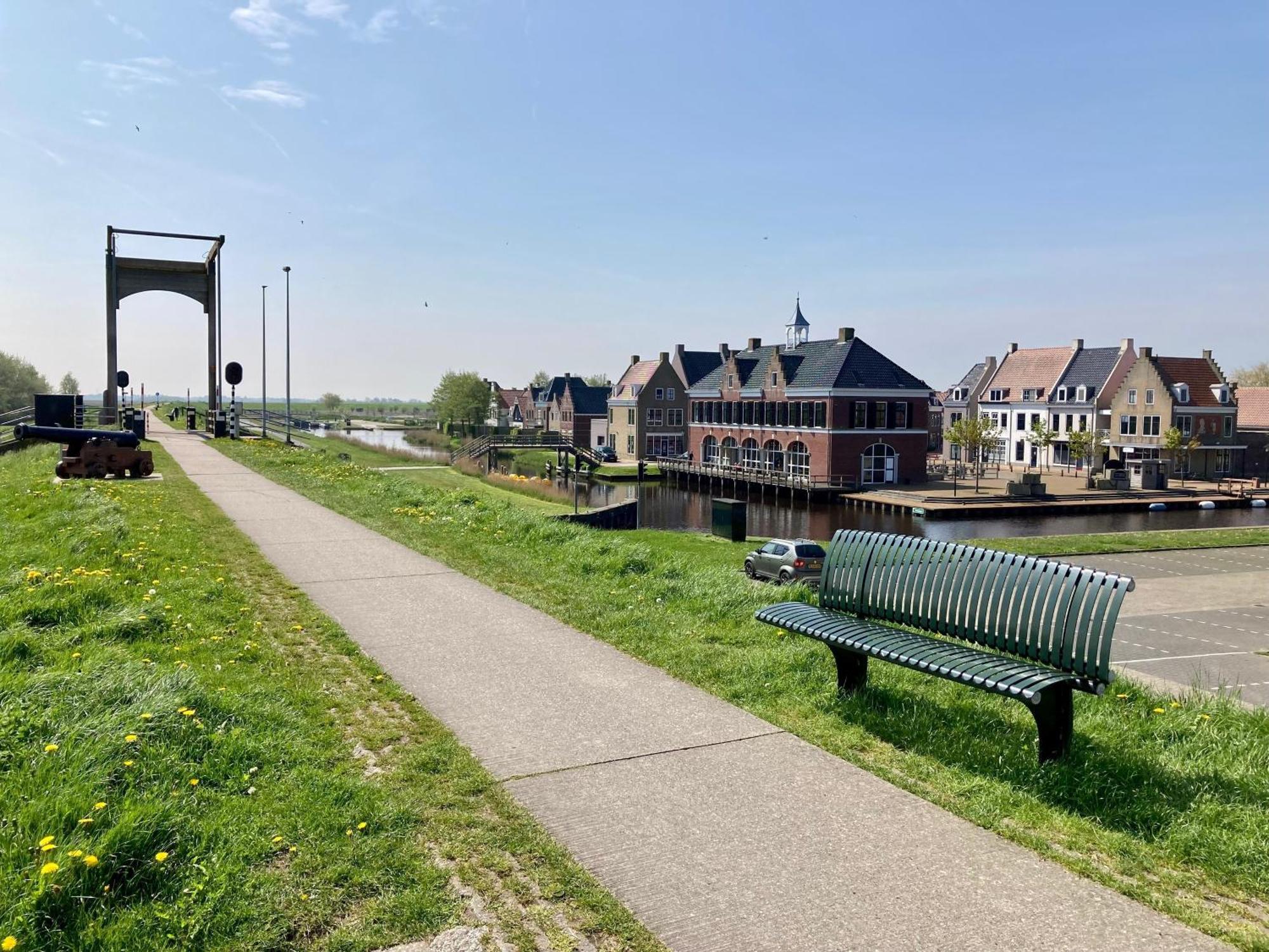 Leonie 6 Pers Holiday Home With A Large Garden Close To The Lauwersmeer Anjum Eksteriør bilde